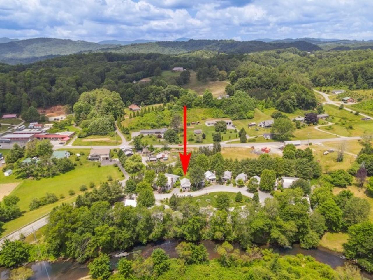 Holiday home Linville River - Steps Away From The Banks Newland