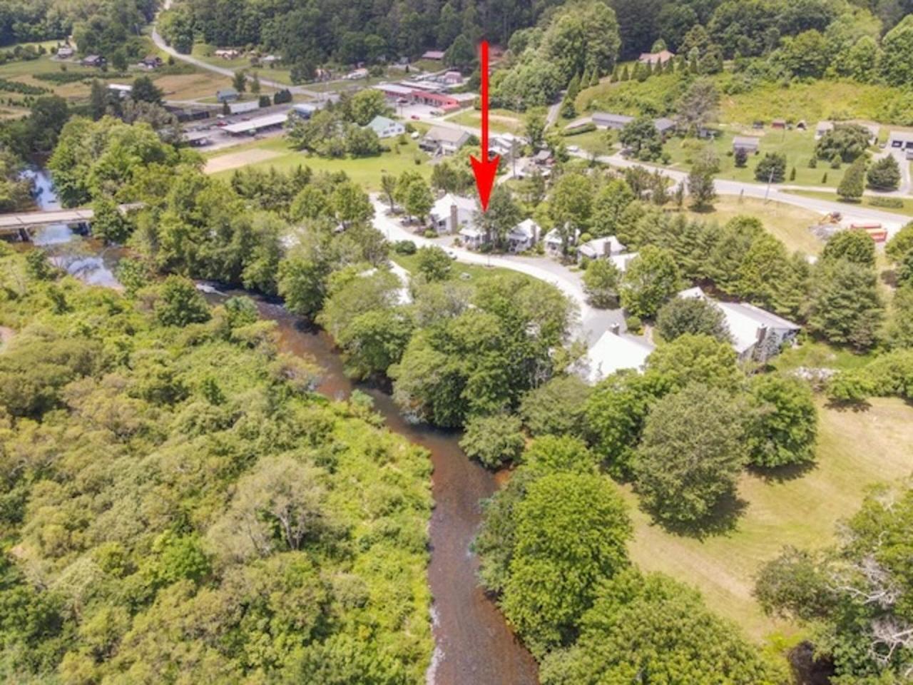 Linville River - Steps Away From The Banks Newland